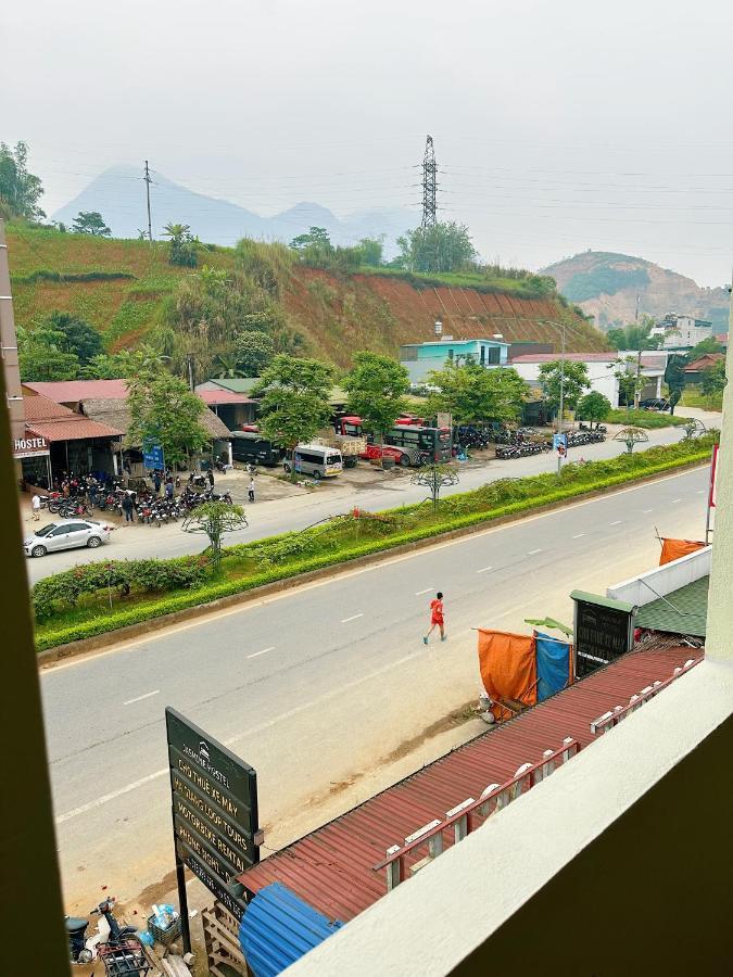 Delapong Guest House - Motorbike Tour Hà Giang Eksteriør billede